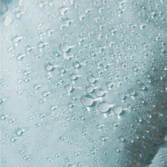 Lululemon - Down for It All Jacket - Sea Frost - Picture 8 of 11